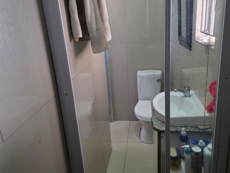 Reduced to Sell: Pristine Move-In-Ready 2-Bedroom Home in Shallcross - Photo 6
