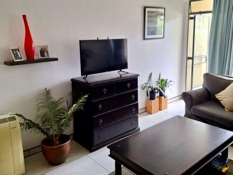 2 bedroom 2 bathroom apartment - Photo 5