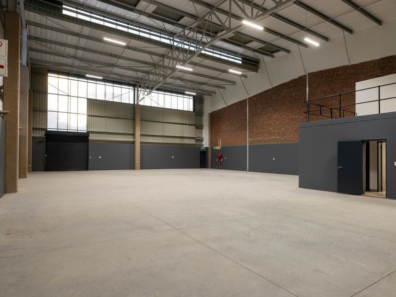 558 SQM Logistics Warehouse Available in Samrand - Photo 7
