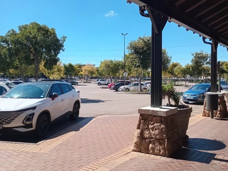 149 SQM Retail Unit Near Anchor Tenant in Highveld, Centurion - Photo 3