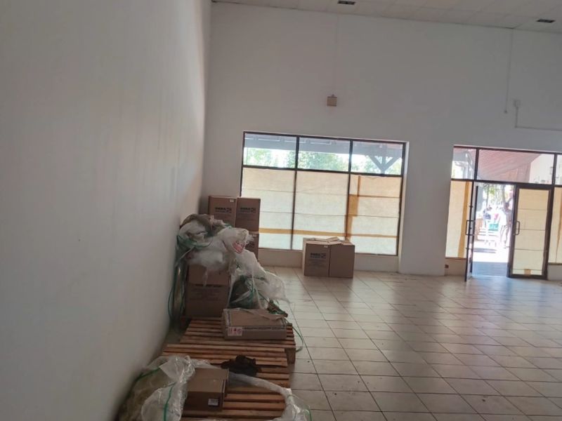 149 SQM Retail Unit Near Anchor Tenant in Highveld, Centurion - Photo 10