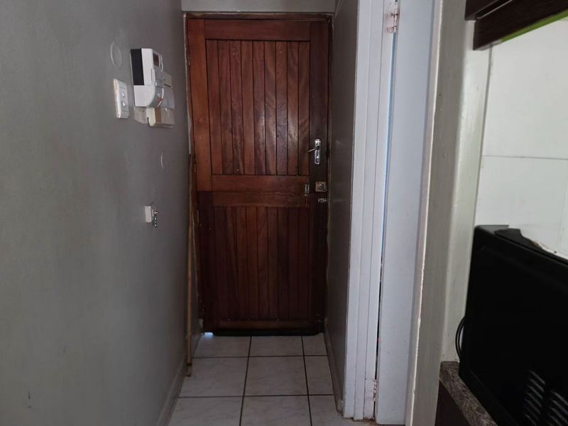 2 BEDROOM APARTMENT FOR SALE IN EGOLI - Photo 8