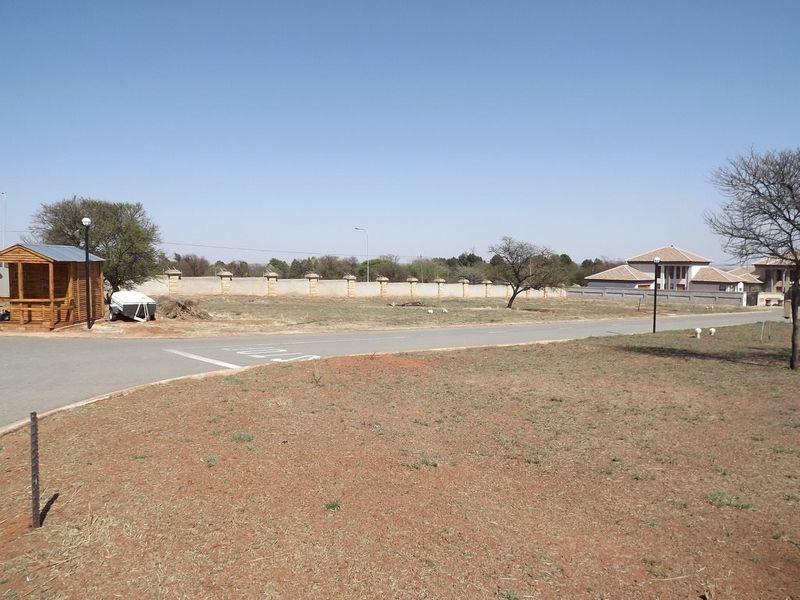 UPMARKET DEVELOPMENT WITH GREAT VIEWS - Photo 2