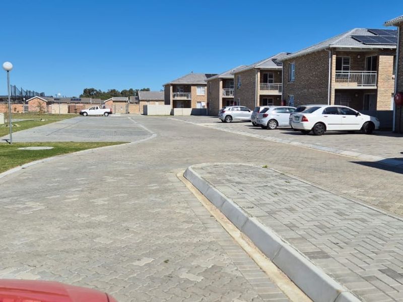 Cozy open plan2 Bed Flat in Fairview with Fibre - Photo 4