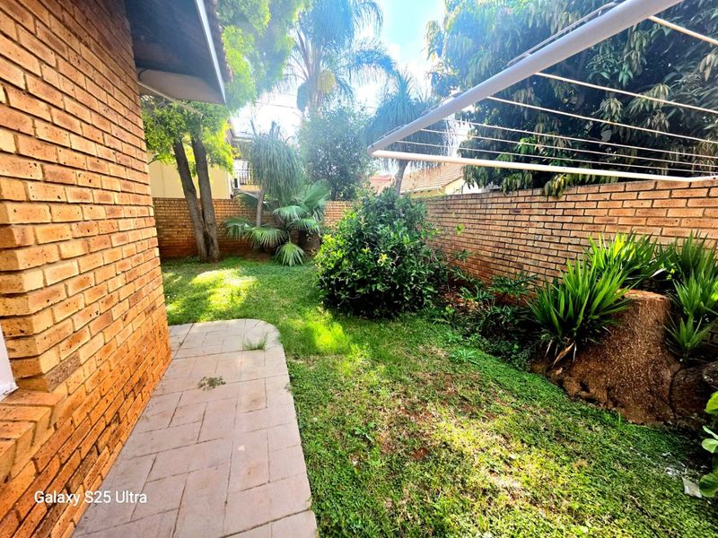 3 Bedroom Family Home Fulltitle in Green Acres Estate - Photo 4