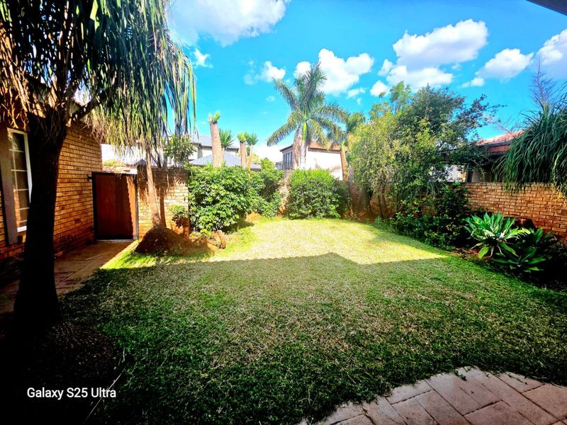 3 Bedroom Family Home Fulltitle in Green Acres Estate - Photo 3