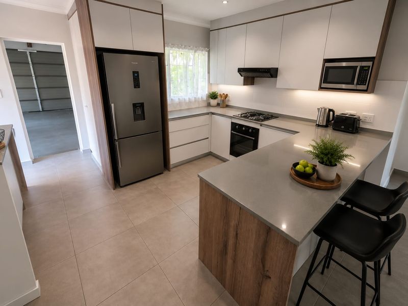3 Bedroom Family Home Fulltitle in Green Acres Estate - Photo 3