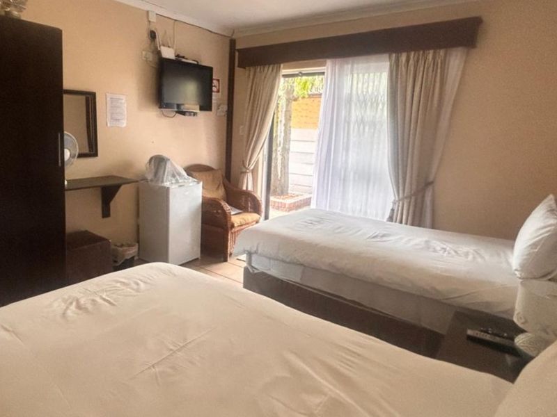 Prime Guesthouse Investment In Standerton Central - Photo 10