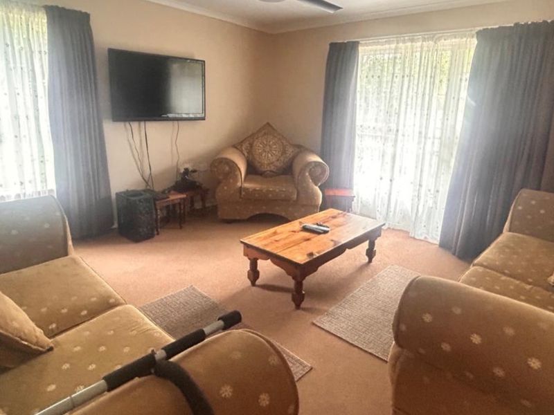 Prime Guesthouse Investment In Standerton Central - Photo 7