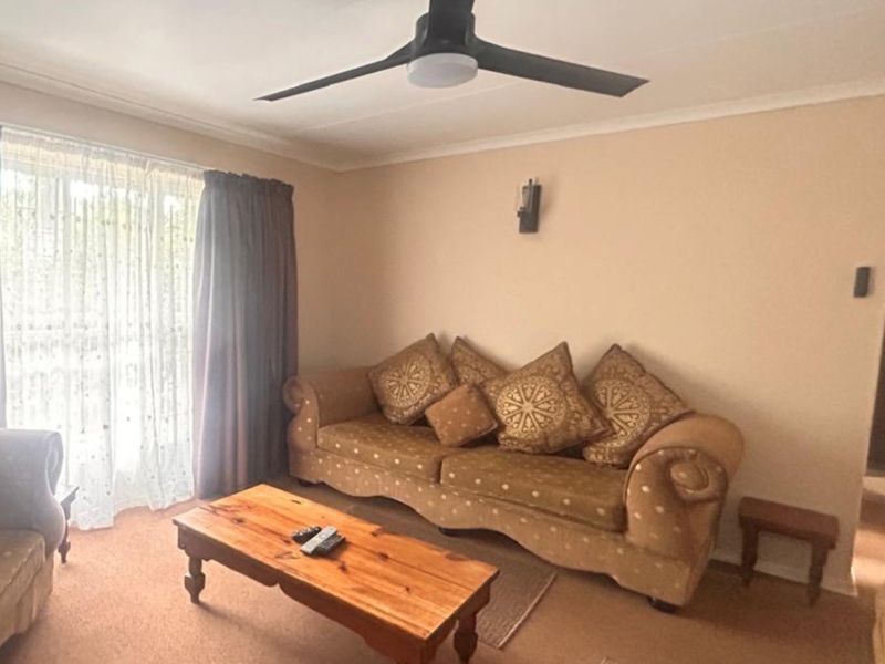 Prime Guesthouse Investment In Standerton Central - Photo 6