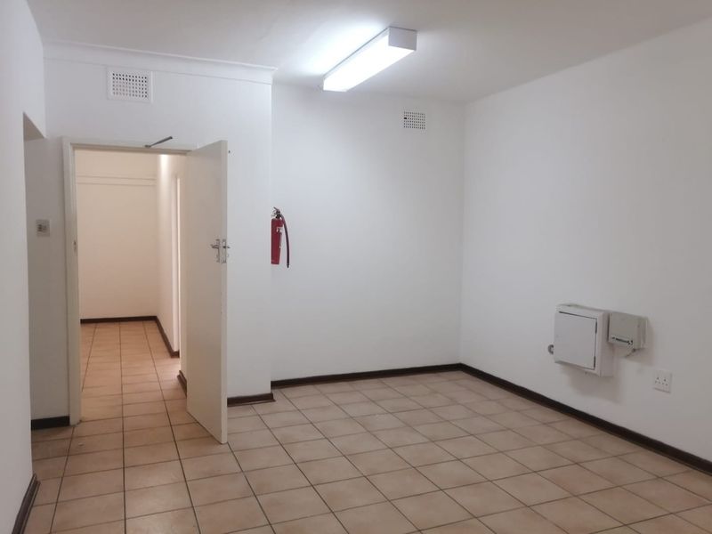 Office space to Let in Westville  - Photo 10