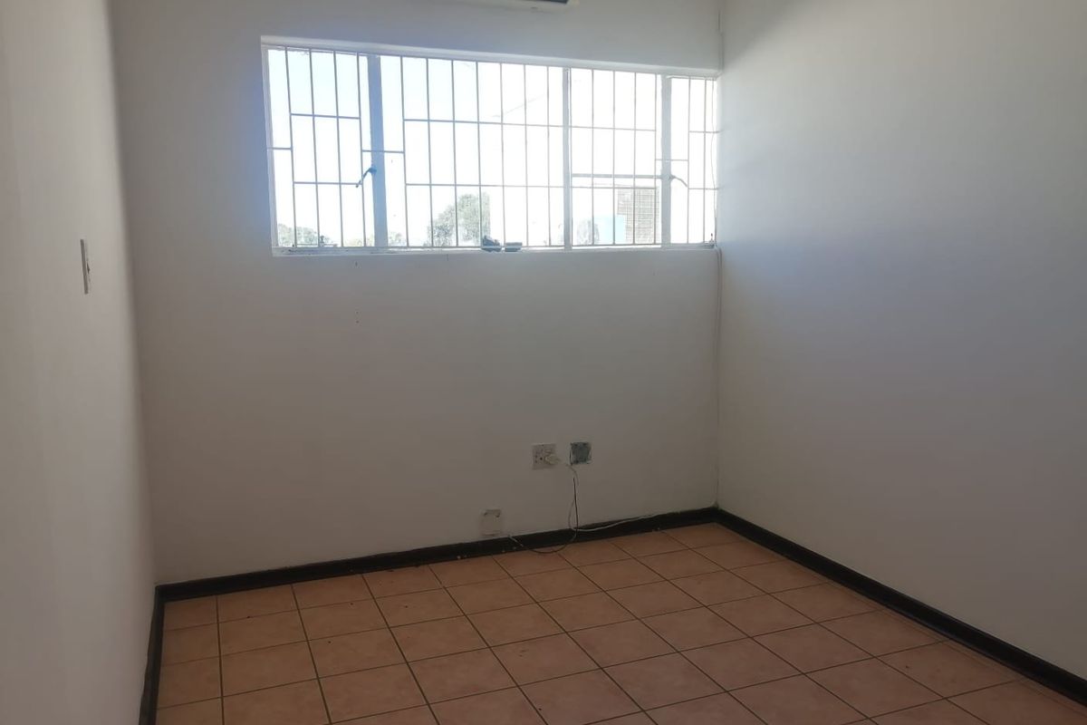 Office space to Let in Westville  - Photo 5