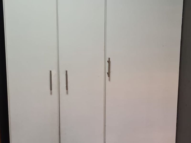 Chloorkop flat with inviting flow and comfort - Photo 10