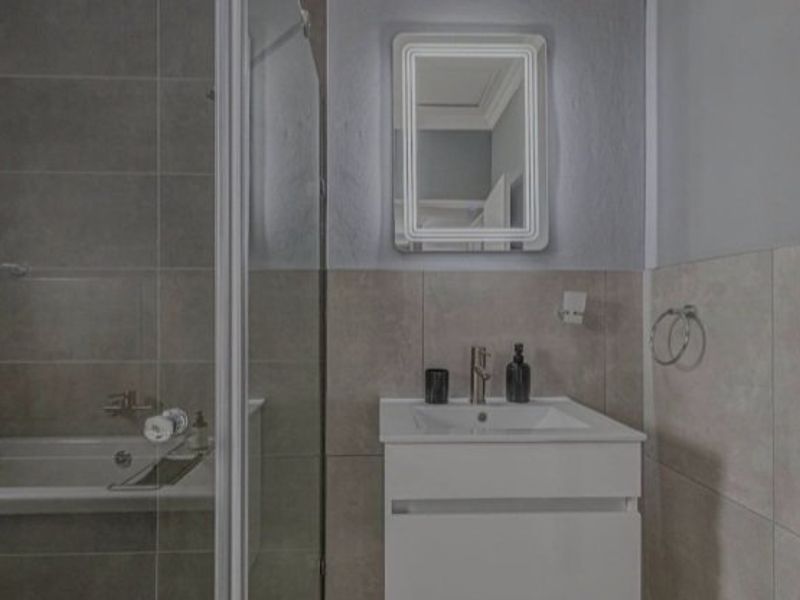 3 bedroom Apartment For rental in Midrand  - Photo 6