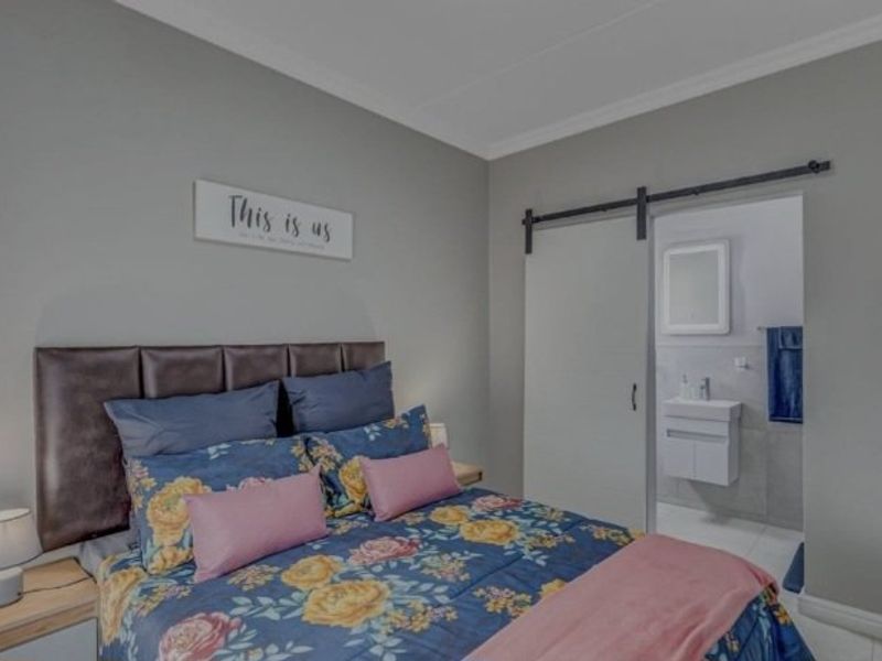 3 bedroom Apartment For rental in Midrand  - Photo 5
