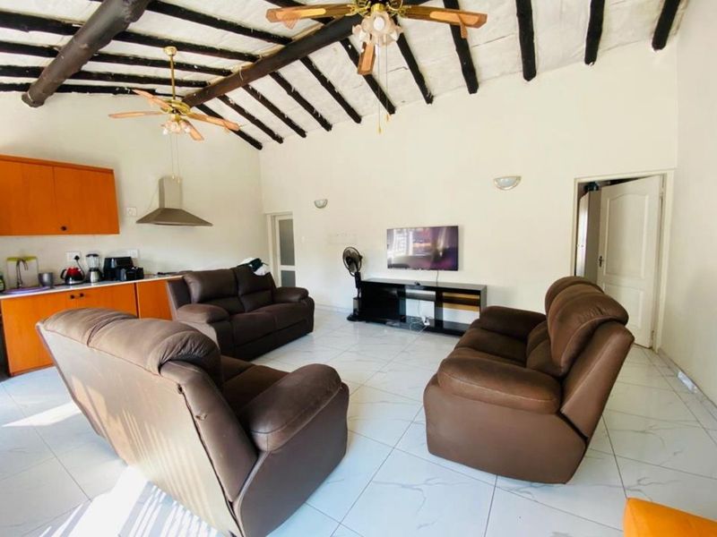 High-Yield investment Property with Immediate Rental Income -14 income- Generating Cottages in Lombardy East - Photo 6