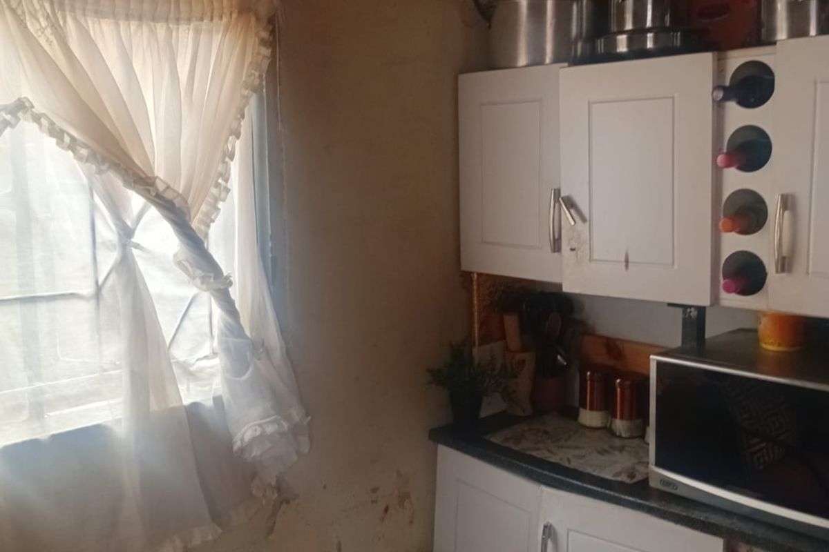4 Bed House in Jabulani for Sale - Photo 2