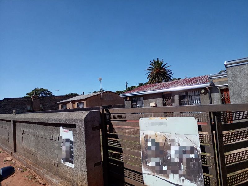 5 bedroom home and investment opportunity in Daveyton R730 000 - Photo 7