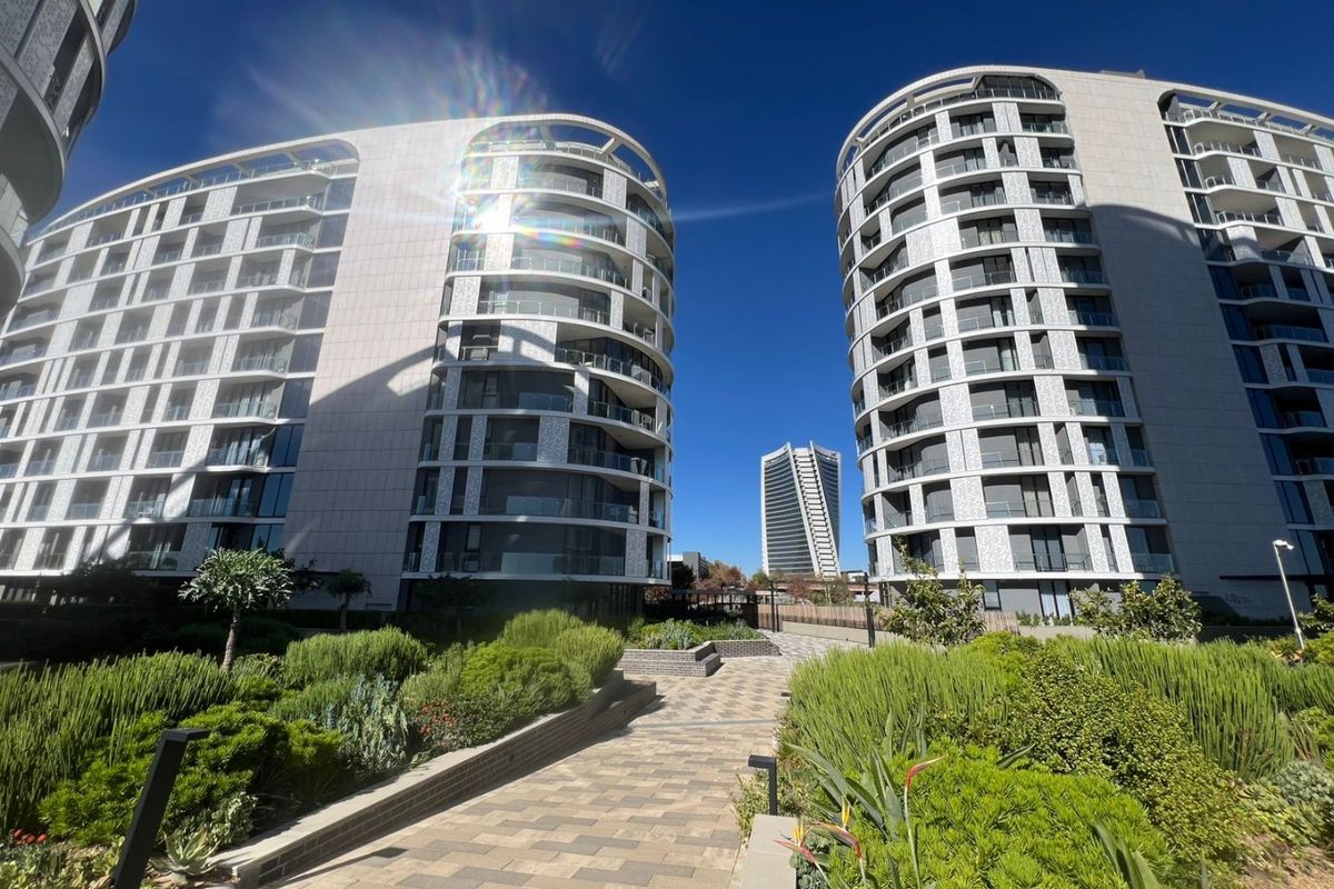 Fully furnished 1-Bedroom apartment to rent  –Ellipse  Waterfall City - Photo 2