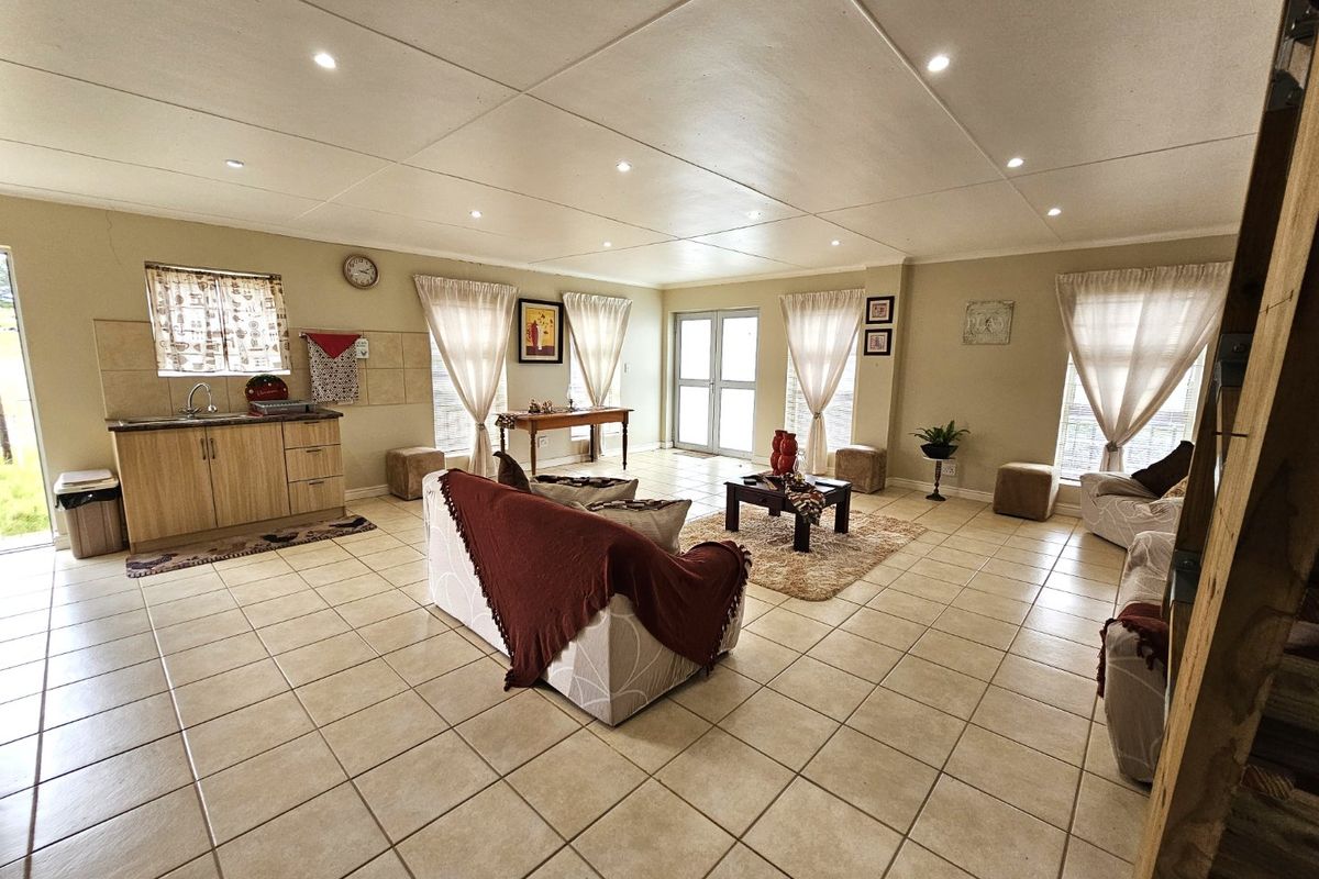 Escape to “Die Krans” – 7.490ha Lifestyle Farm in the Heart of Nature - Photo 3