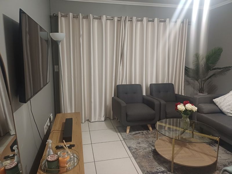 Modern 2 Bedroom Garden Unit in Acacia, Greenstone Hill - Photo 3