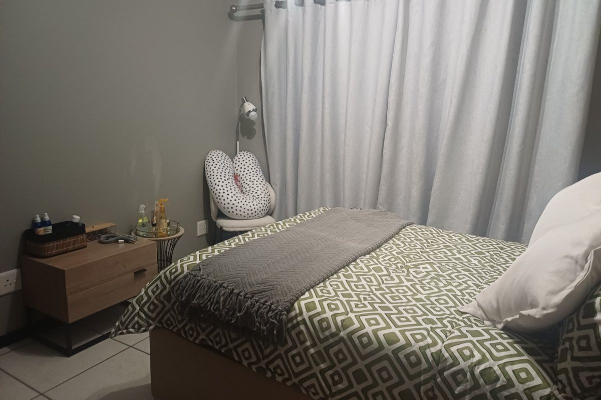 Modern 2 Bedroom Garden Unit in Acacia, Greenstone Hill - Photo 5