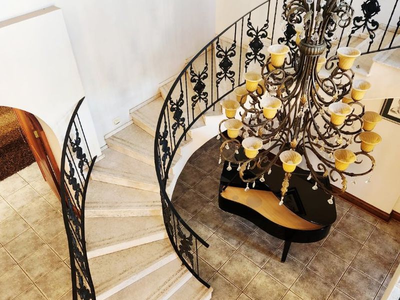 Luxury Living Meets Endless Possibilities on a Magnificent 1.3-Hectare Estate - Photo 9