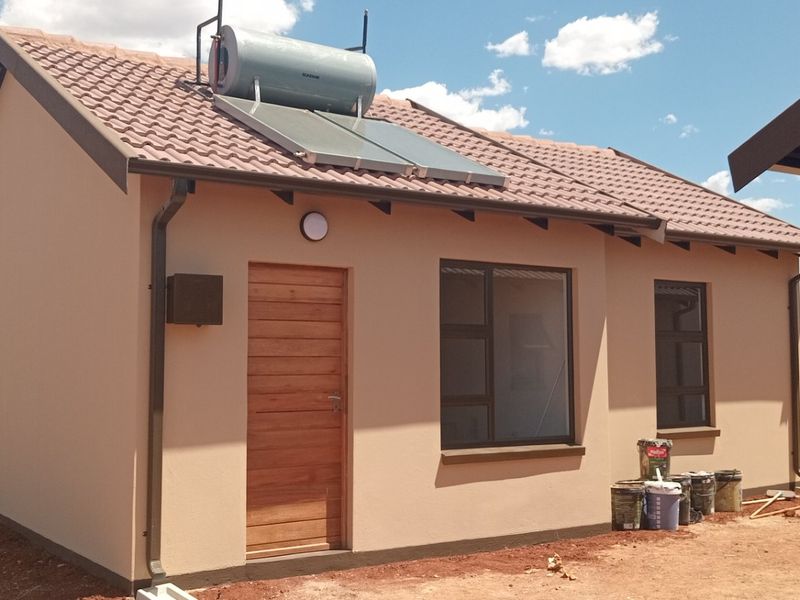 Bright Family Home in Crystal Park with Fibre access - Photo 9