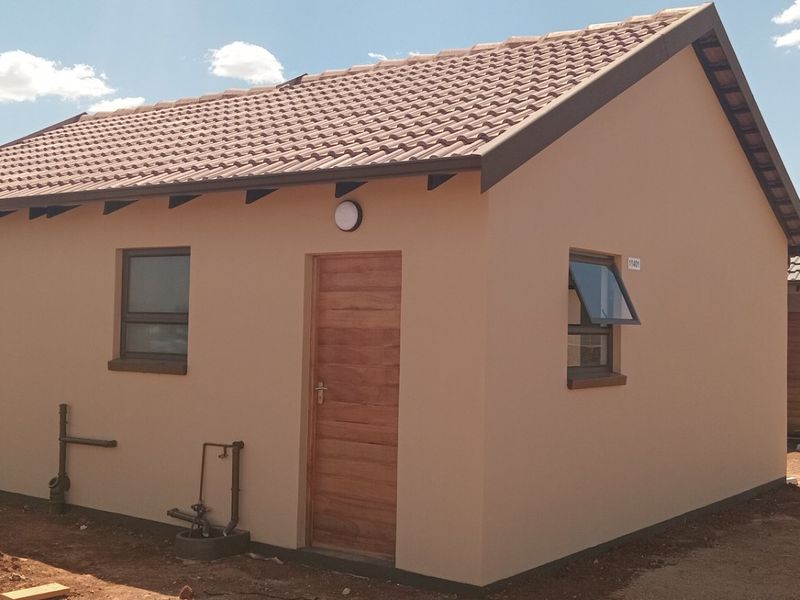 Bright Family Home in Crystal Park with Fibre access - Photo 6