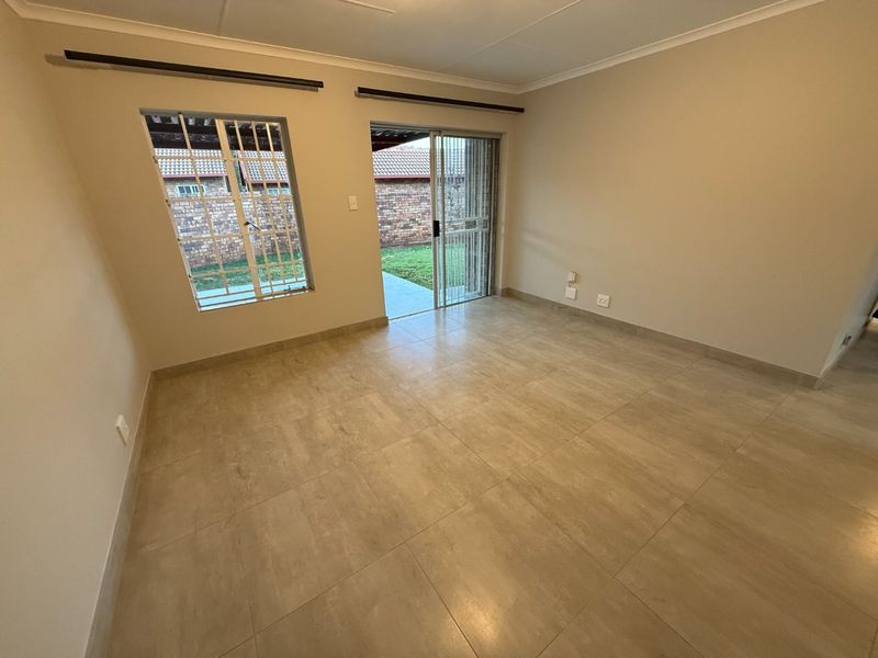 Newly Renovated Gem! - Photo 5