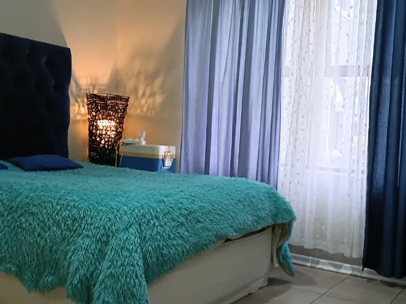 MODERN GROUND FLOOR APARTMENT FOR SALE IN RUSKIN VILLAS, PARKLANDS - Photo 9