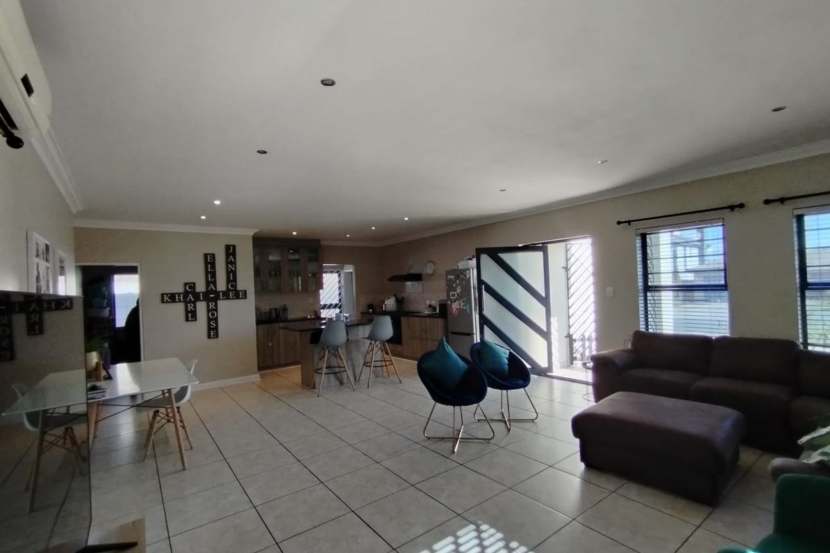 FAMILY HOME IN SONKRING BRACKENFELL TO RENT - Photo 2