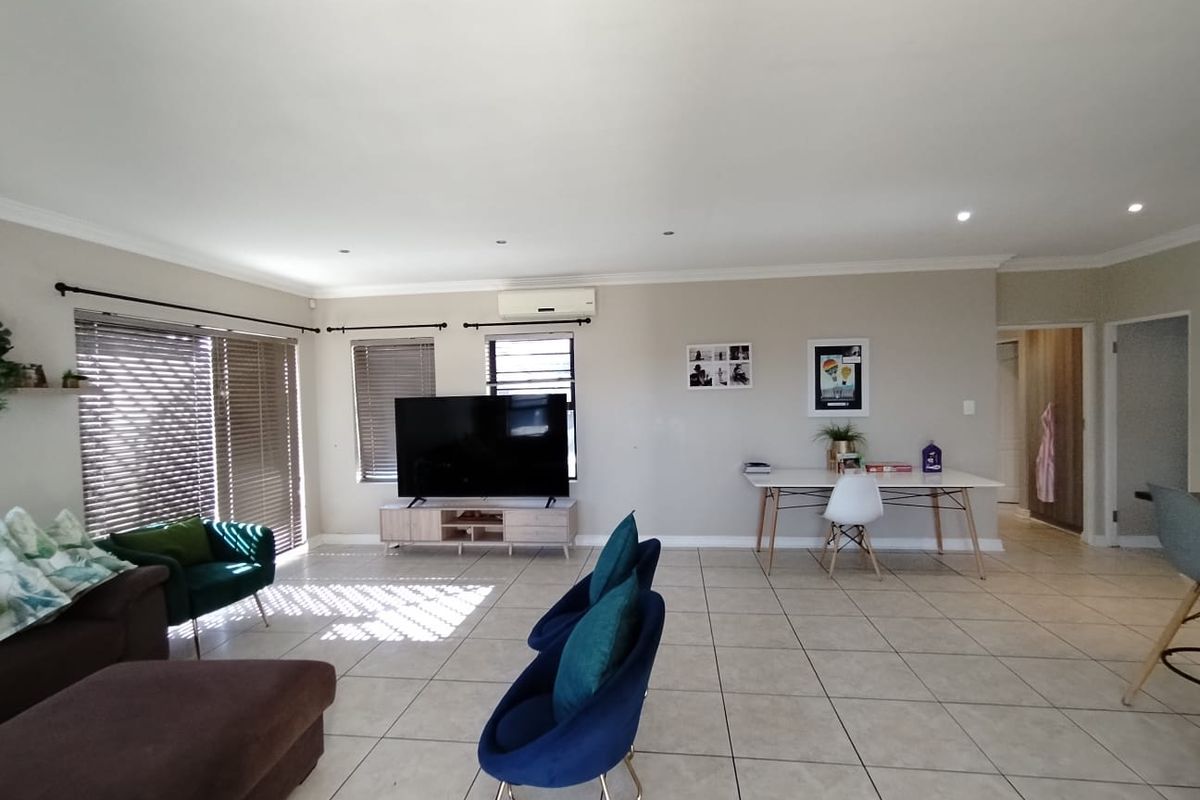 FAMILY HOME IN SONKRING BRACKENFELL TO RENT - Photo 4