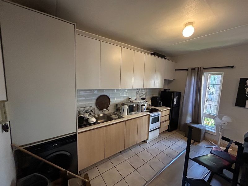 1 Bed | Fibre Ready | Ground Unit | x2 Swimming Pools - Photo 4