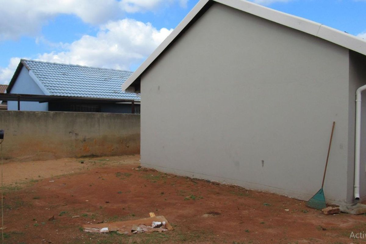 Two bedroom for sale at crystal park - Photo 3