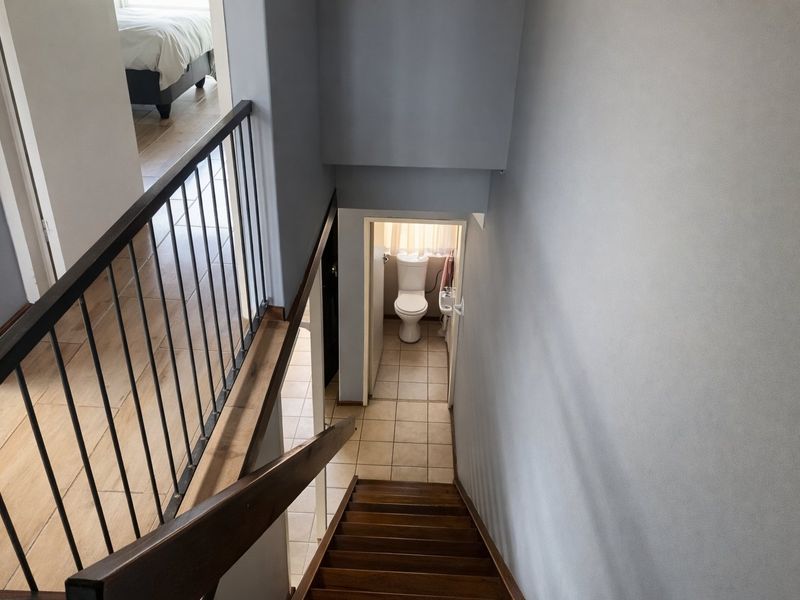 Well priced! no Transfer Duty! - Photo 6