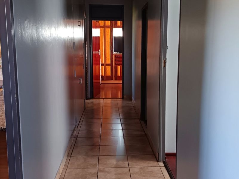Three bedroom house for the first time buyer  - Photo 9