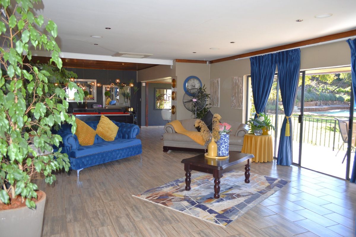 Prestigious Commercial Estate with Panoramic Views in Prime Wilkoppies - Photo 4