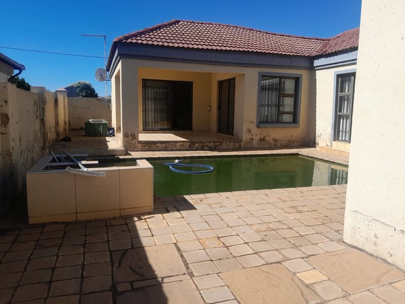 3 Bed House in Vosloorus for Sale - Photo 5