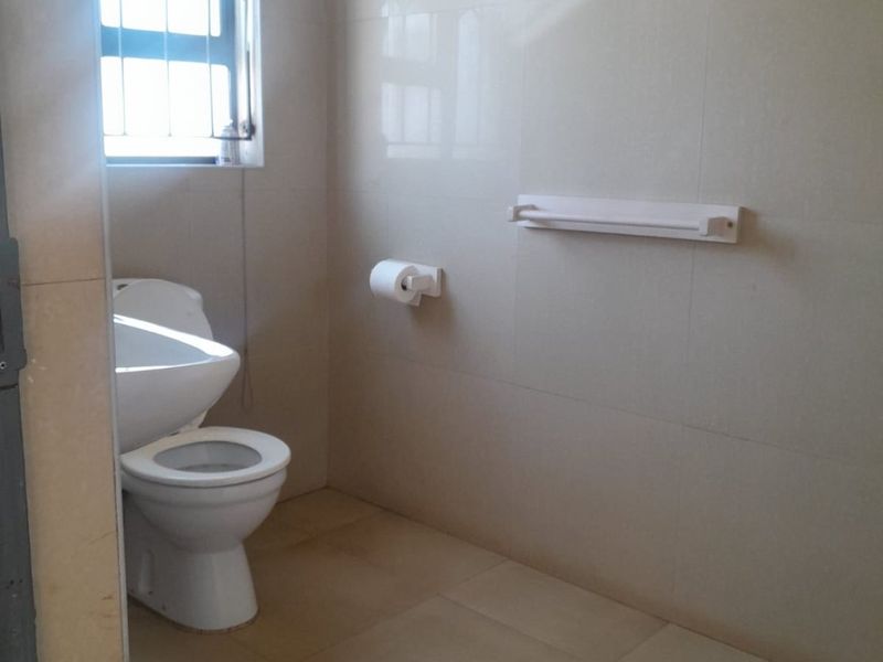 3 Bed House in Vosloorus for Sale - Photo 7