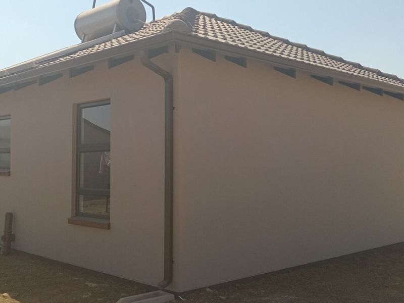 2 BEDROOM HOUSE FOR SALE - Photo 8