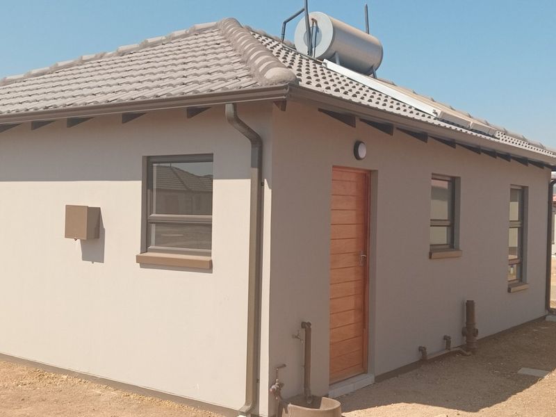 2 BEDROOM HOUSE FOR SALE - Photo 7