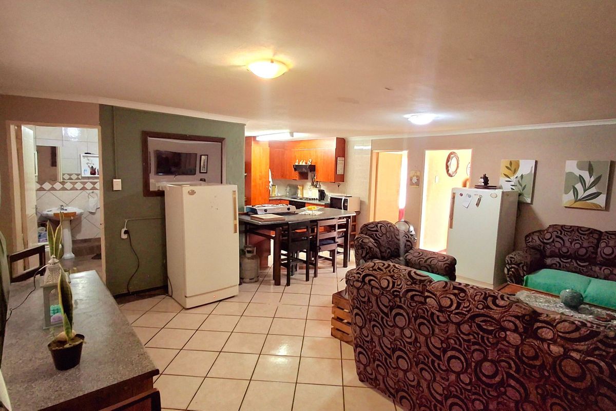 Perfect Investment Opportunity for Investors and First-Time Buyers in Vaal Park  - Photo 4