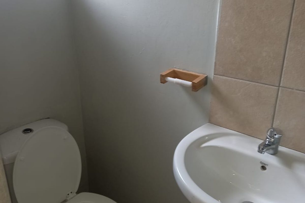 INVESTMENT PROPERTY FOR SALE  - Photo 4