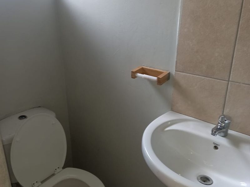 INVESTMENT PROPERTY FOR SALE  - Photo 4