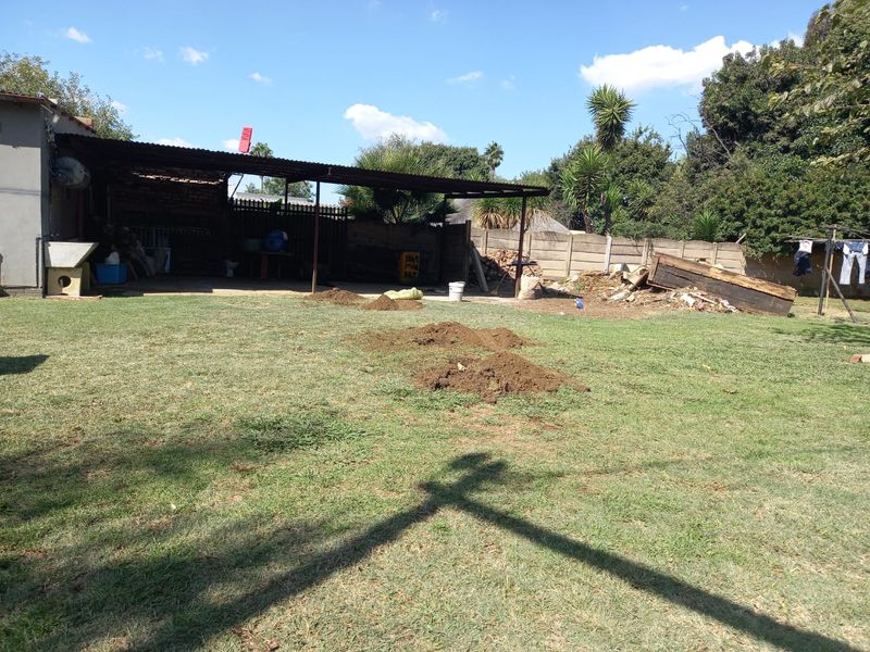 INVESTMENT PROPERTY FOR SALE  - Photo 2