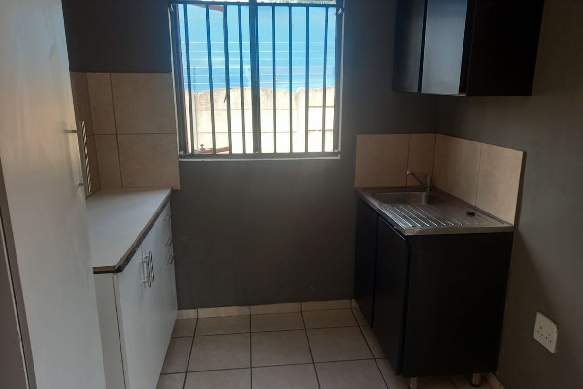 INVESTMENT PROPERTY FOR SALE  - Photo 3