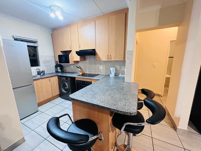 Spacious Broadacres Townhouse for Rent - Photo 6