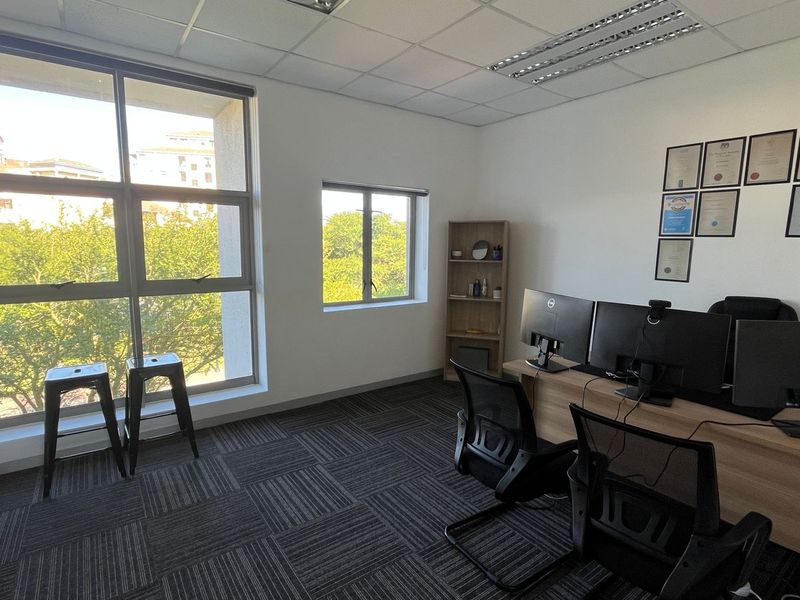 0 Bed Commercial in Century City for Rent - Photo 5