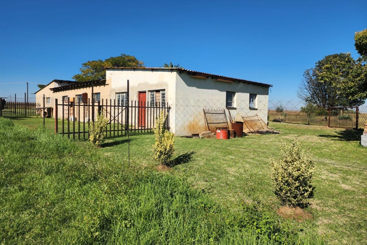 2.2Ha Small Holding for Sale | Bapsfontein - Photo 4